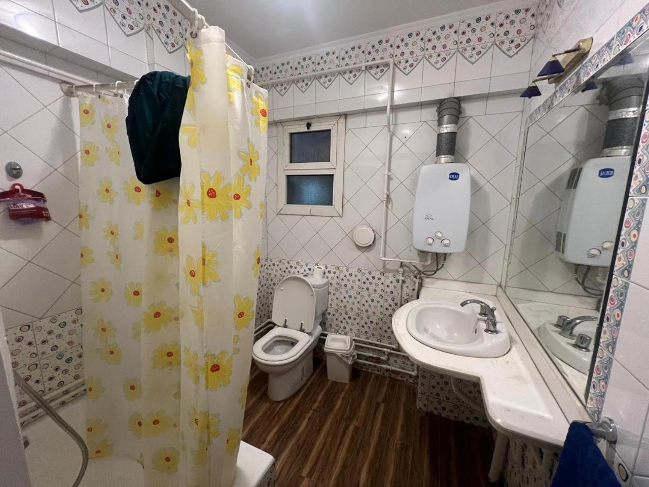 Maadi Serenity:3br Inviting Апартаменты