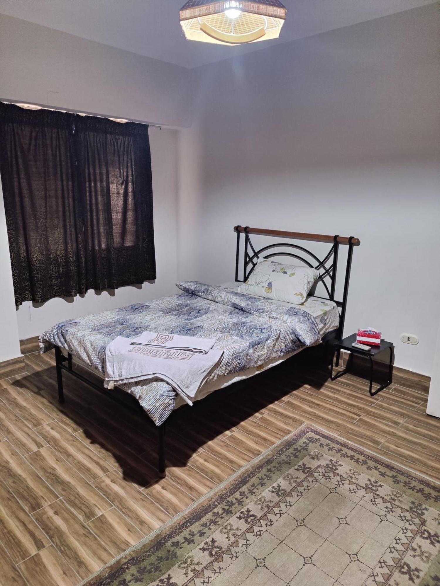 Apartment Maadi Serenity:3br Inviting Cairo