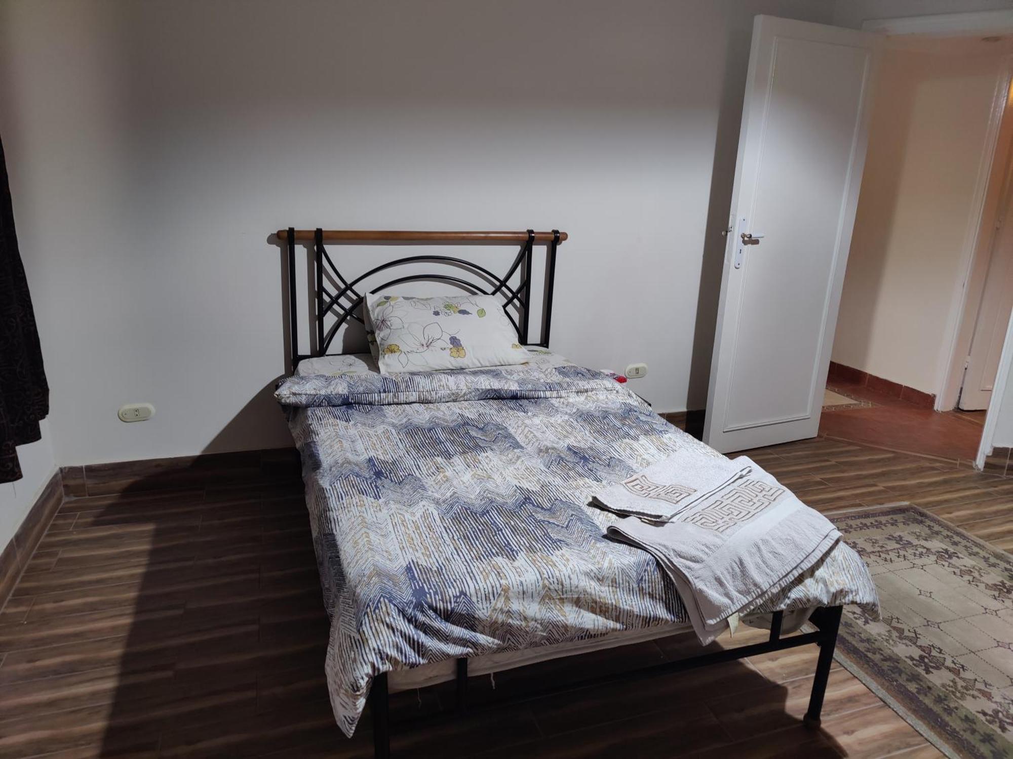 Maadi Serenity:3br Inviting Apartment *